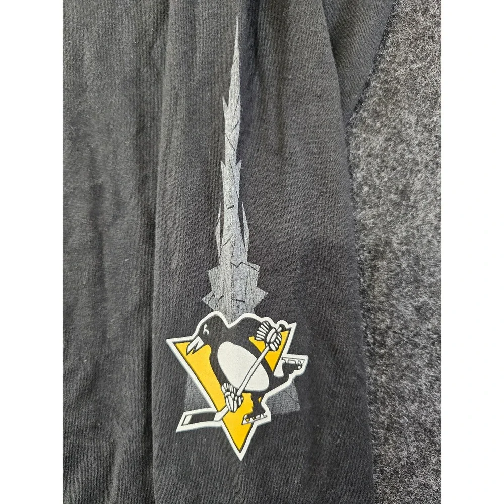 NHL Pittsburgh Penguins Long Sleeve Shirt Kids L 14/16 Black Graphic Tee NWT New